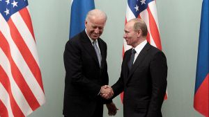 Biden and Putin shake hands 