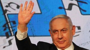 Netanyahu waves after election results 